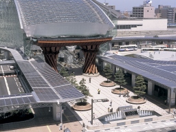 金沢駅東口（金沢市）