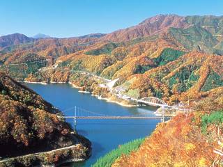 九頭竜湖（福井県大野市）