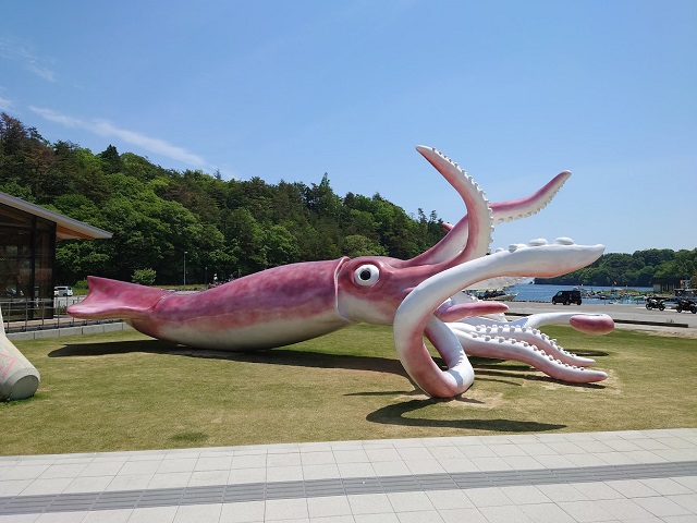 イカの駅つくモール(石川県能都町)